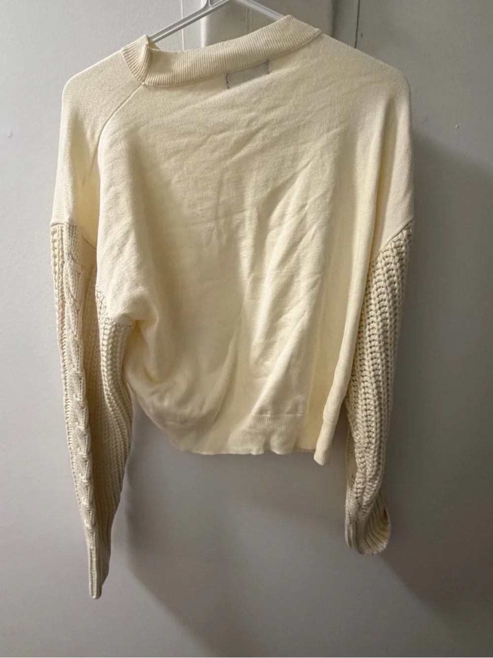 Lea & Viola Ivory Mixed-Knit Cropped Sweater – Size Small